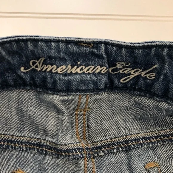 AMERICAN EAGLE Distressed Jean Shorts - Picture 4 of 6